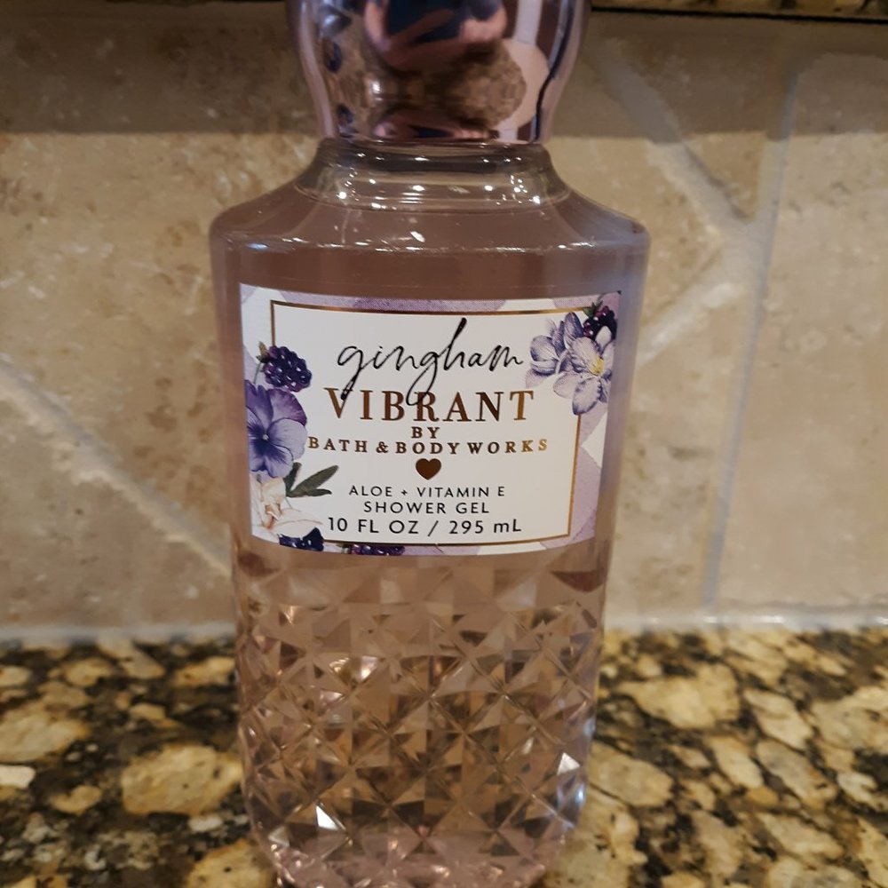 Bath and Body Works Gingham Vibrant Shower Gel